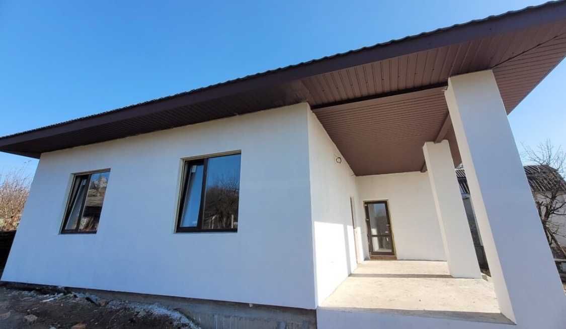 Продаж будинку площею 102 м.кв, мікрорайон Лезневе.