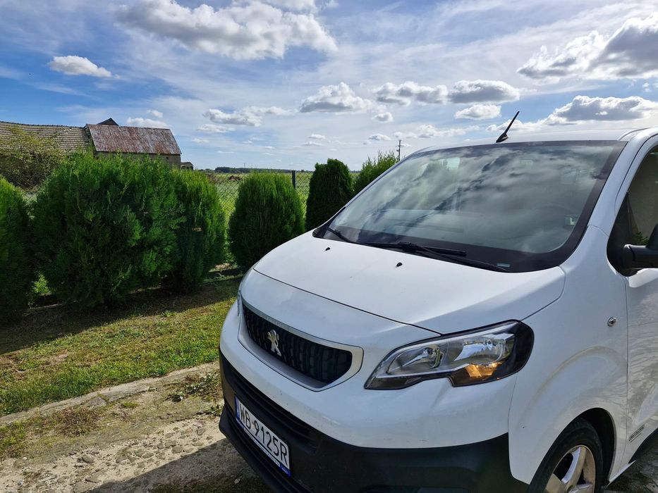 Peugeot Expert Peugeot Expert Expert Traveller 2.0 BlueHDi Long 150KM 9 osób