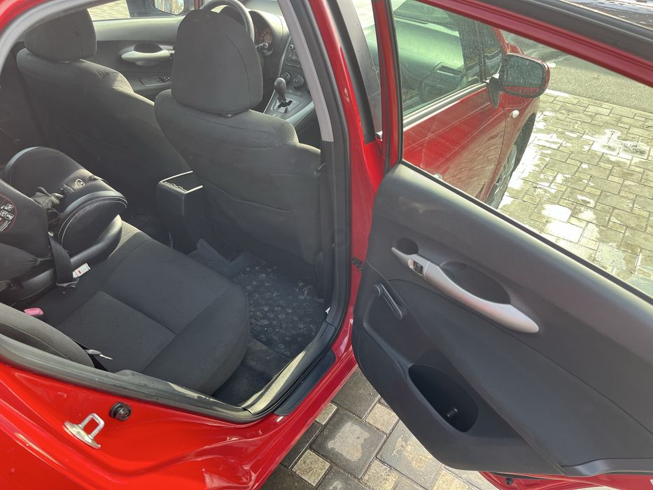 Toyota auris 1.6 2007 тойота ауріс автомат