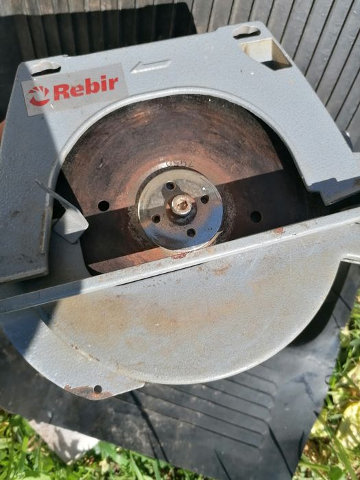 Продам паркетку Rebir IE-5107G1
Rebir IE-5107G1
Ціна 3к
Можливий обмін