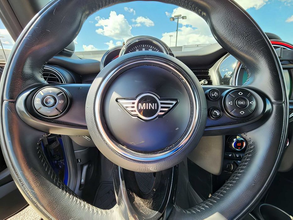 MINI Cooper      2019