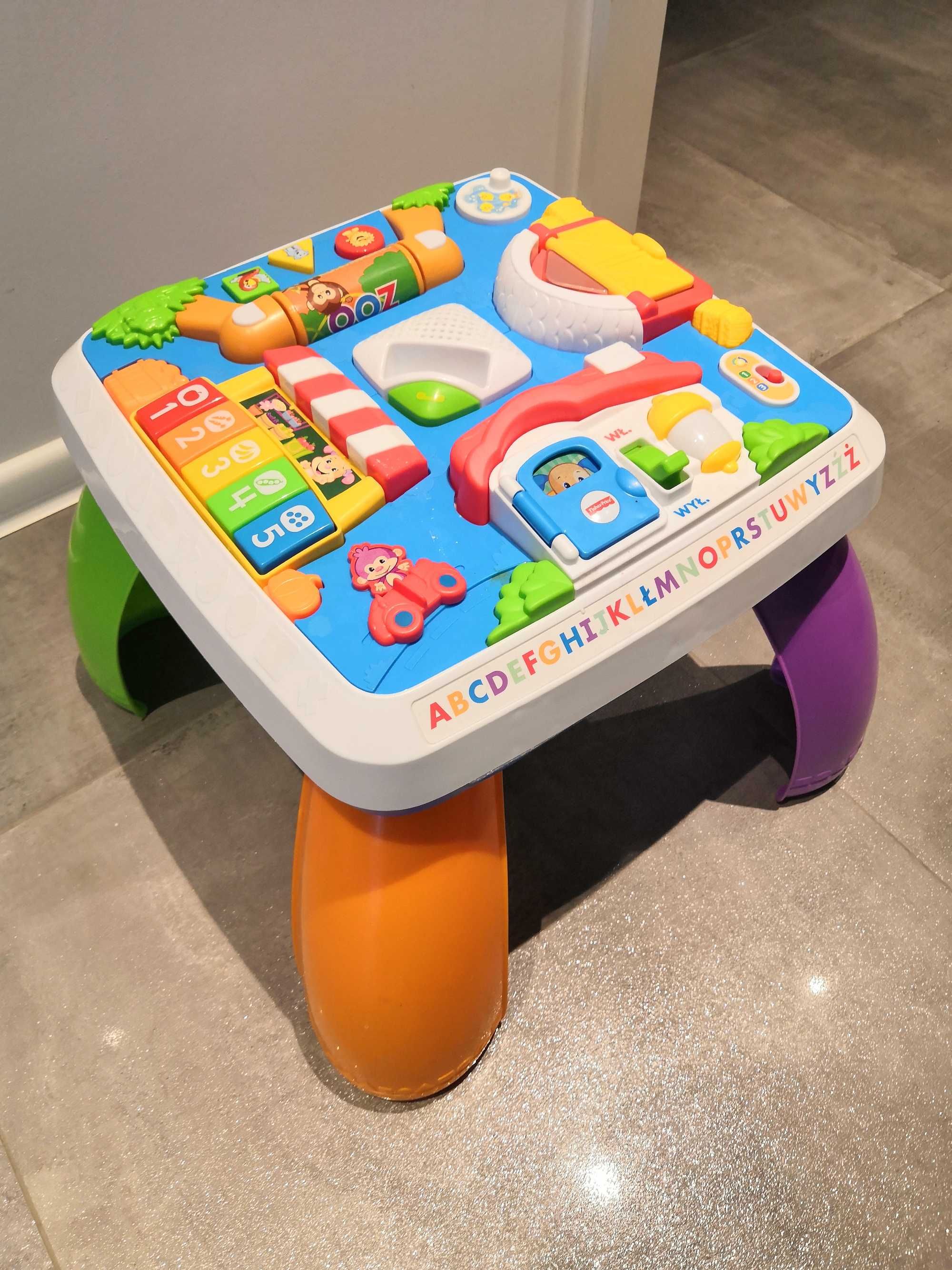 Fisher Price Edukacyjny Stolik Malucha: mówi po polsku i angielsku!