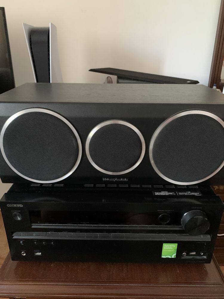 Sistema de som HiFi