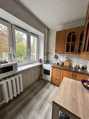 Продаж 3 кімнатної квартири, Солом'янська, 14, Солом'янка