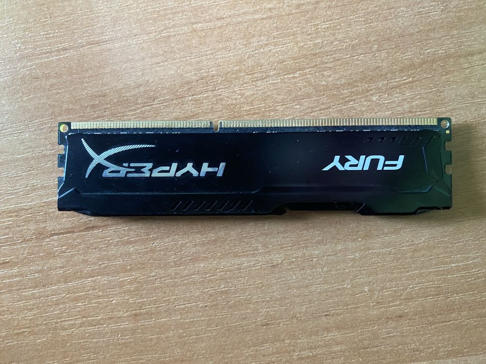 Оперативная память Kingston HyperX FURY DDR3