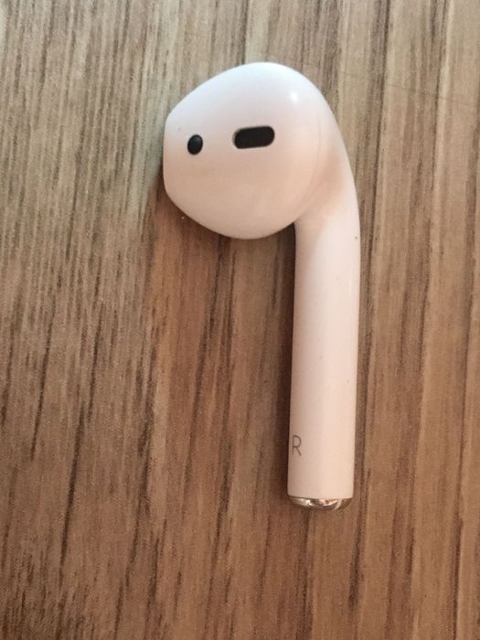 AirPods 2 gen. prawa słuchawka oryginał Apple A2032 NOWA