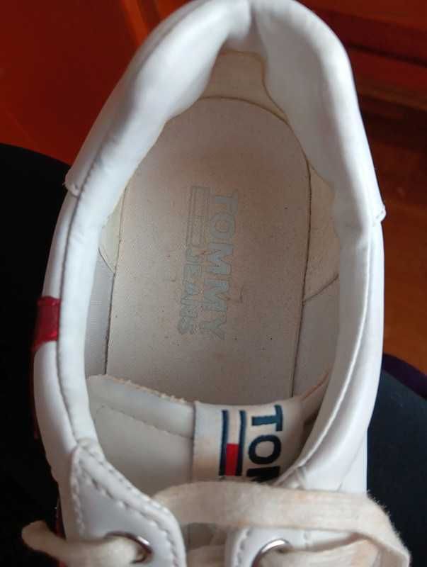 Ténis Brancos Tommy Hilfiger