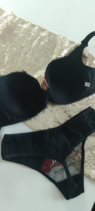 Nowy Komplet Malinez75B stringi biustonosz Intimissimi Calzedonia