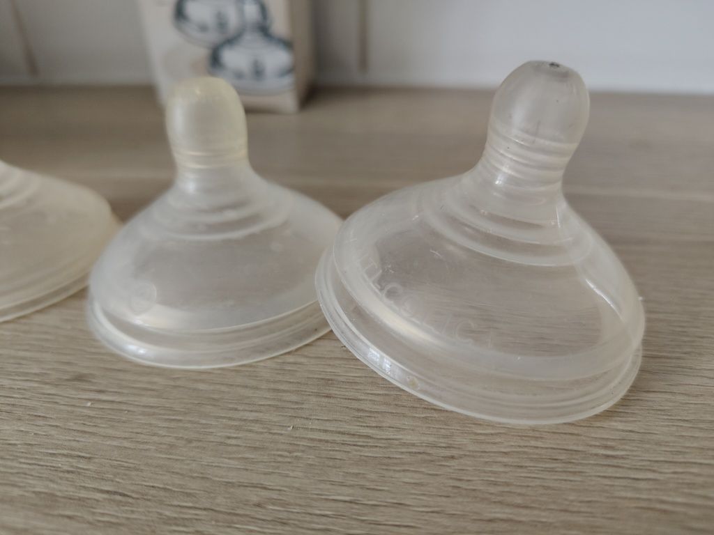 Tommee Tippee Closer to nature smoczki 3 szt zestaw antykolkowy roz 2