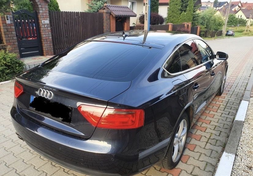 Автомобіль на розборку Audi A5 2014(Дверь,Крыло,Капот,Бампер,Фары)