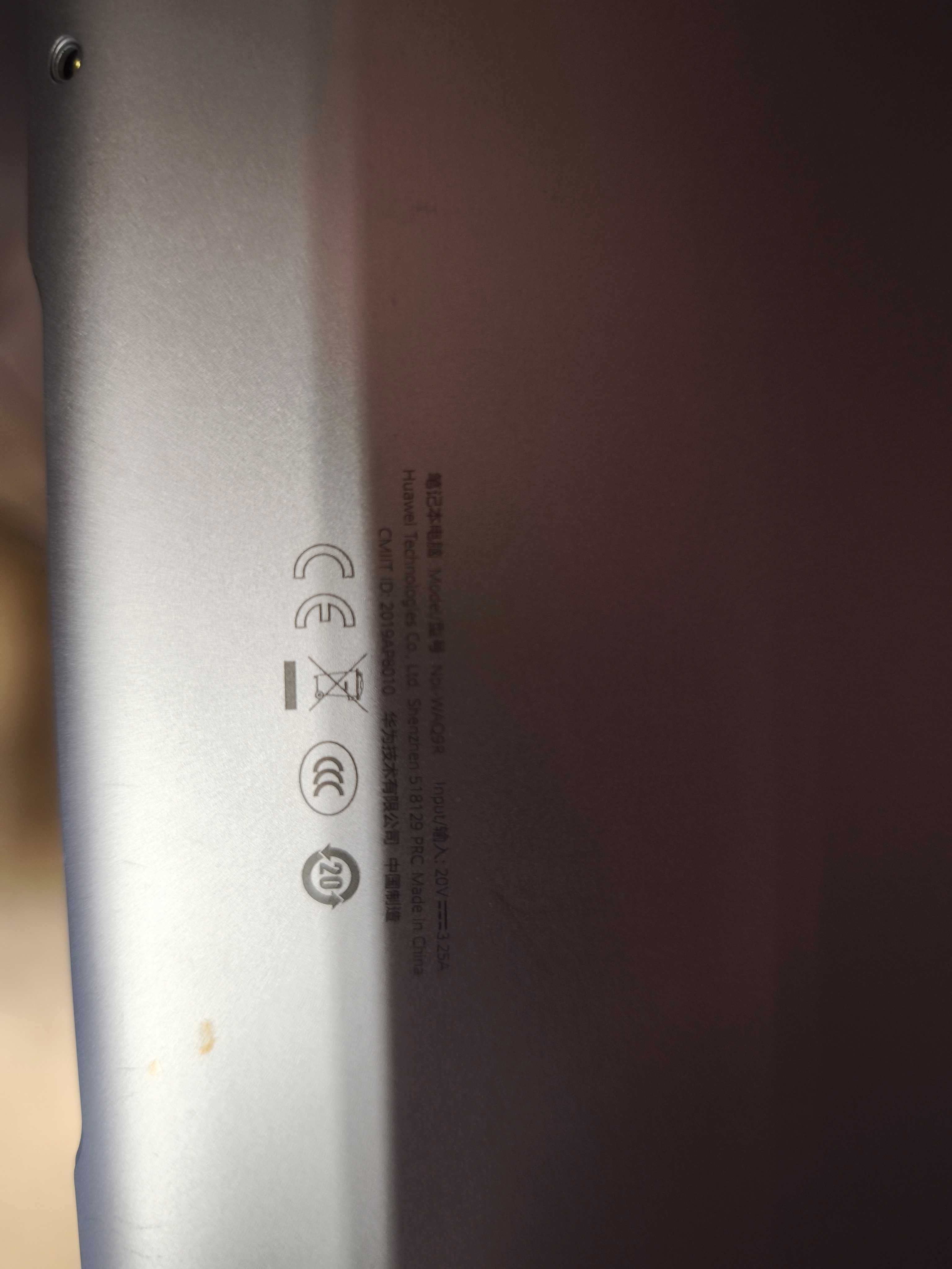 Laptop Huawei nbl-waq9r | uszkodzony