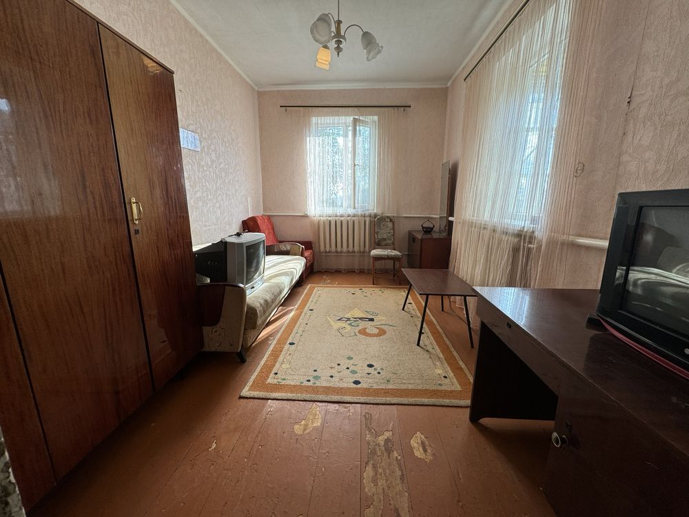 Продаю будинок на Богунії