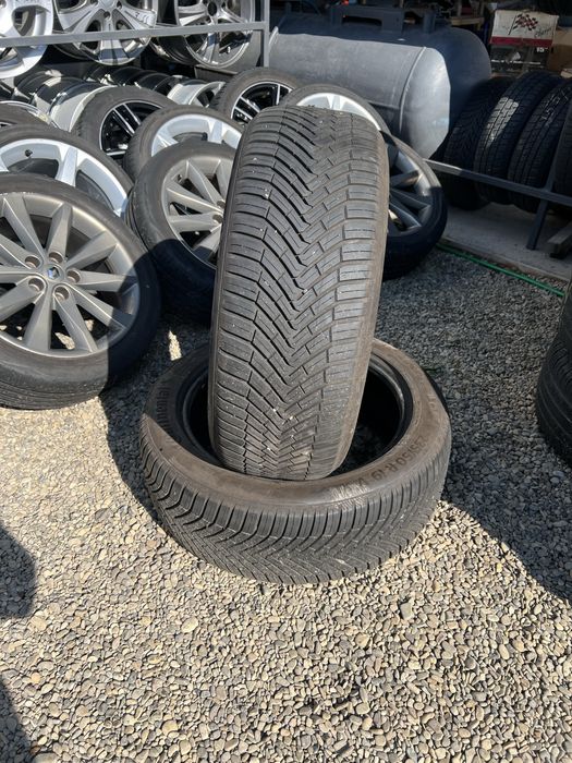 Продам резину 235/50р 19