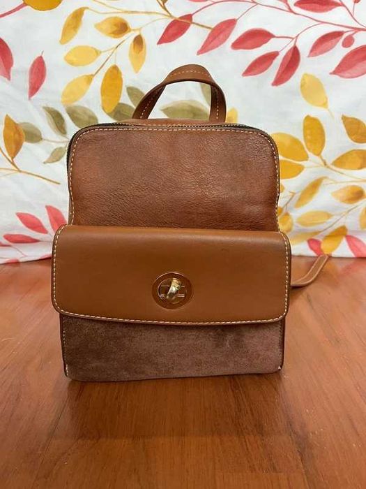 Mochila castanha