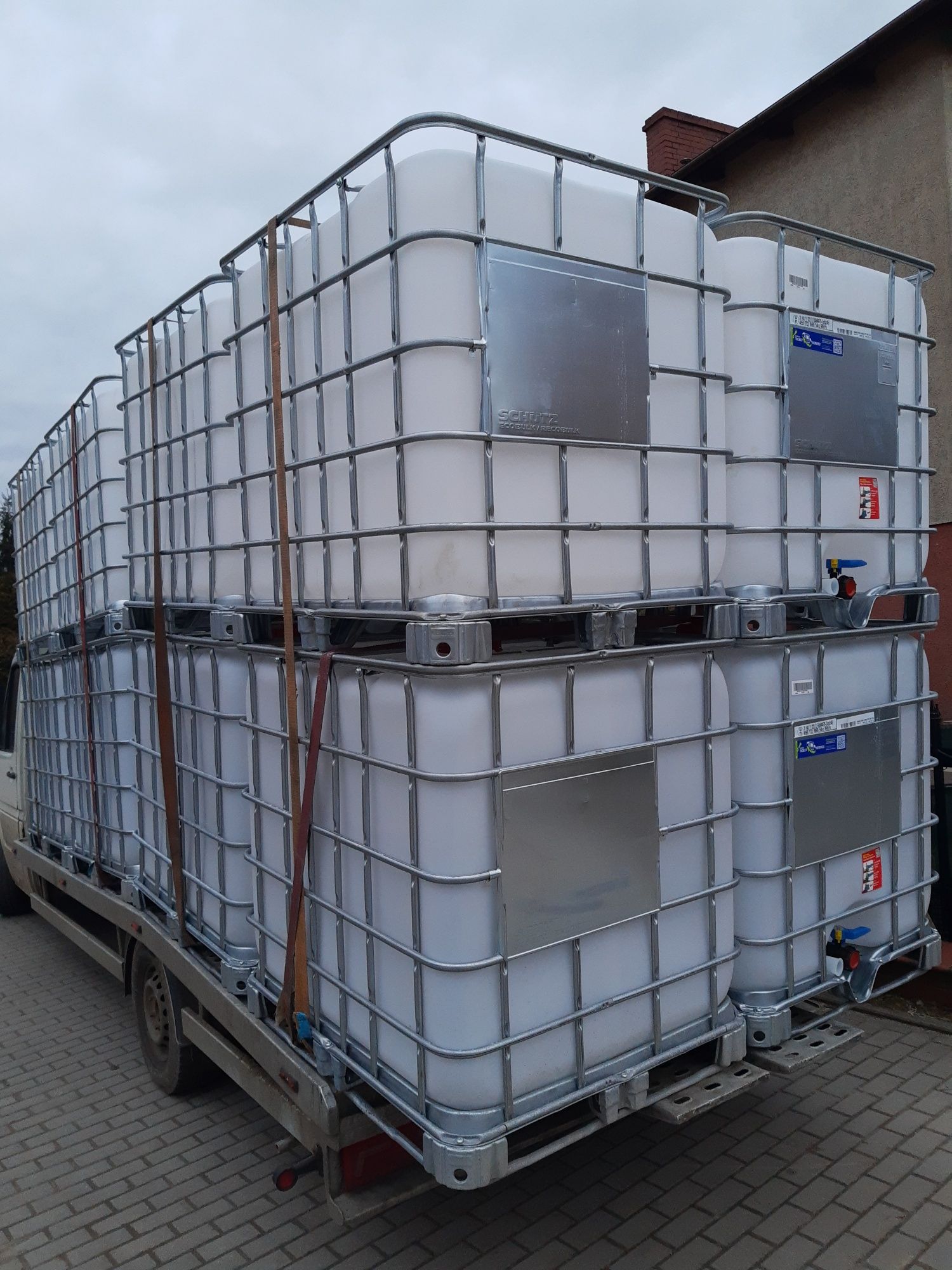 Zbiornik 1000l transport gratis FVAT