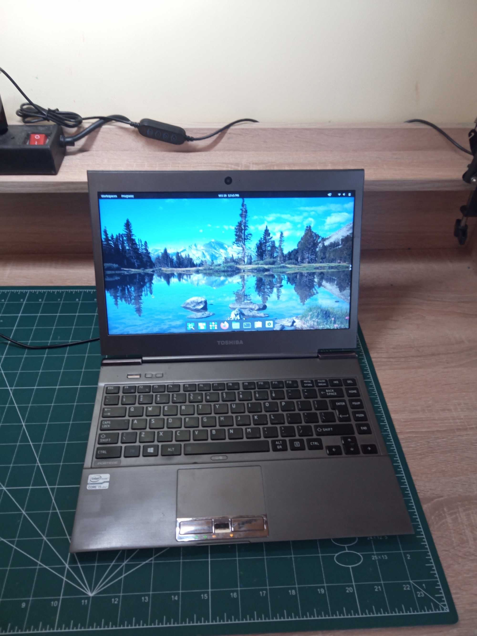 Ultra cienki laptop Toshiba Portege Z930, intel i5-3427U, SSD zasilacz
