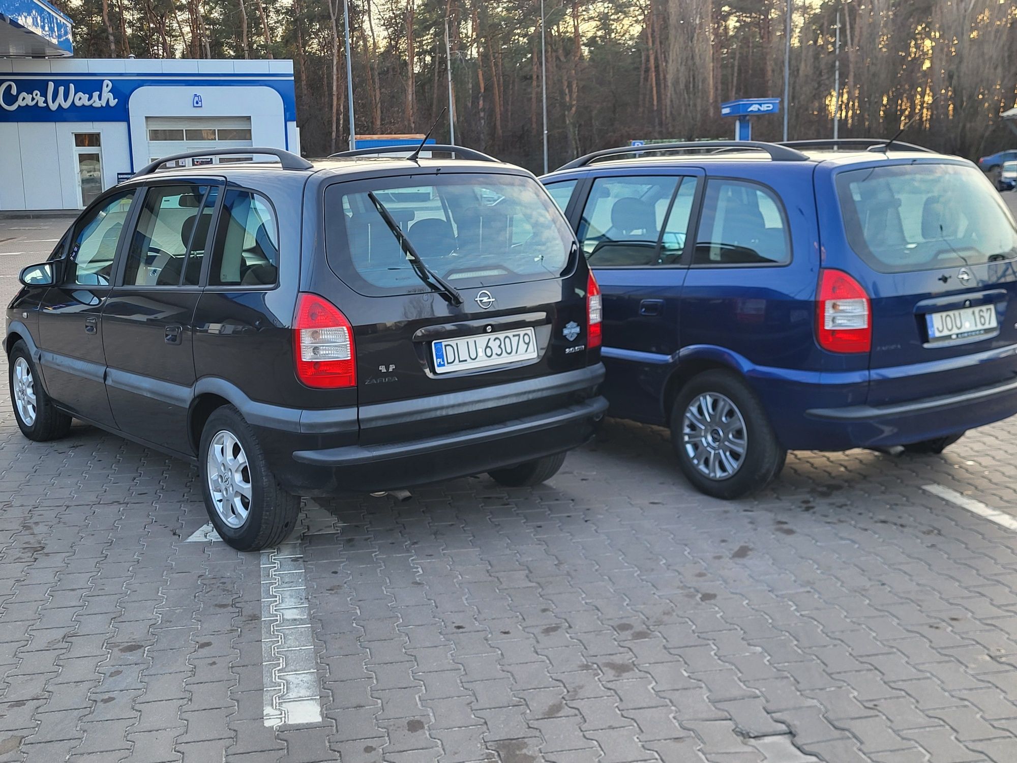 Свіжопригнанаі ЗЕФІРА 2.0tdi 7місць