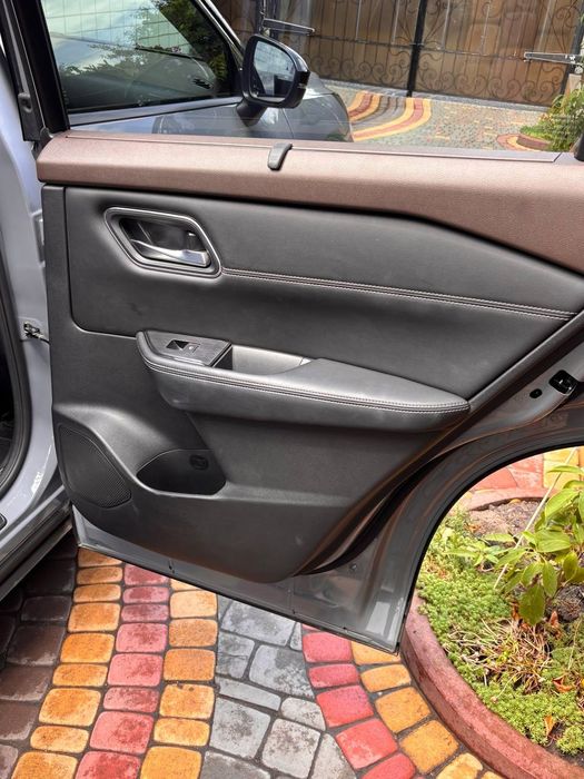 Продам Nissan Rogue T33 2022рік PLATINUM