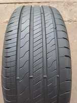 Opona 215 55 R17 94W GoodYear EfficientGrip Performance 2 1szt.