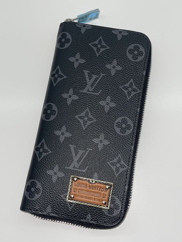 Кошелек LV Zippy/бумажник Луи Витон на змейке/гаманець Луї в топ якост