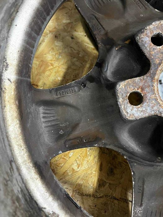 Felgi aluminiowe 4 szt 5x112 7jx15 et35 fi57,1 vw audi skoda seat