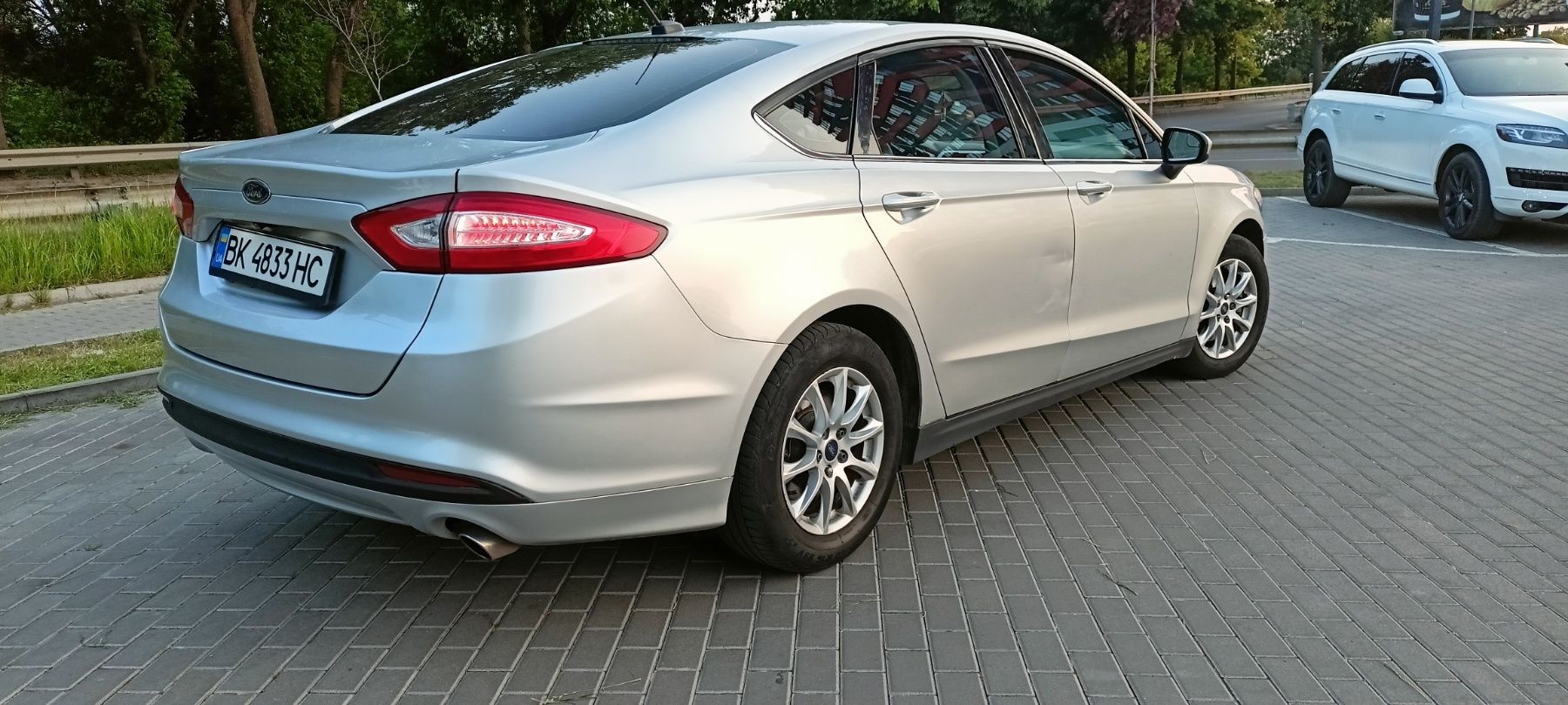 Продам-Ford Fusion (2016,ціла-США)