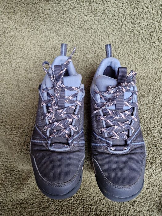Buty turystyczne Decathlon Quechua r 36