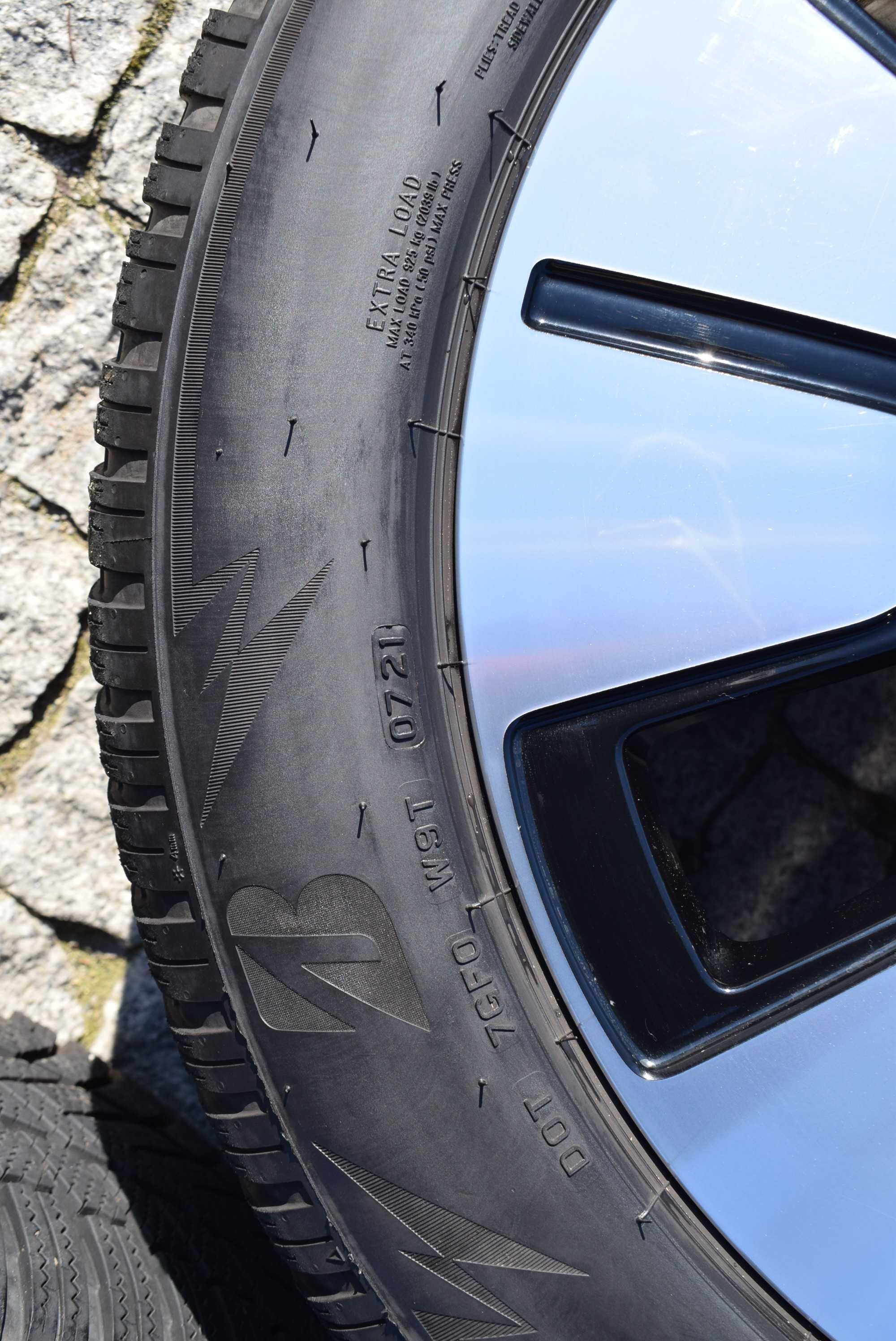 235/55R19 105H Bridgestone LM-005 Blizzak  2021-22 komplet cena za 4