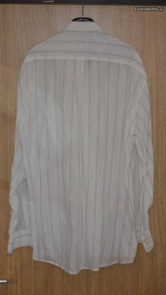 Camisa de homem branca às riscas Arvo
