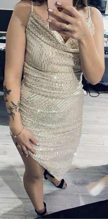 Sukienka cekinowa złota M