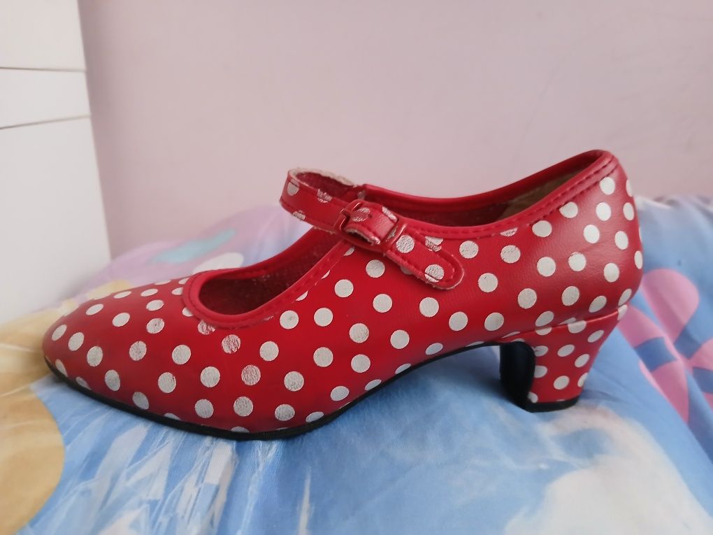 Buty na obcasie dziecięce rozm 32