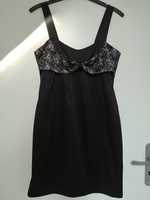 Czarna sukienka koktajlowa na szelkach, rozmiar 38
