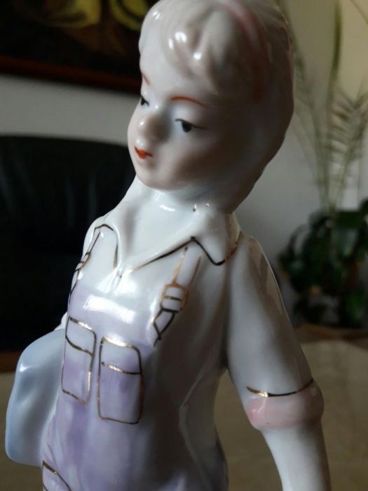 Porcelanowa figurka