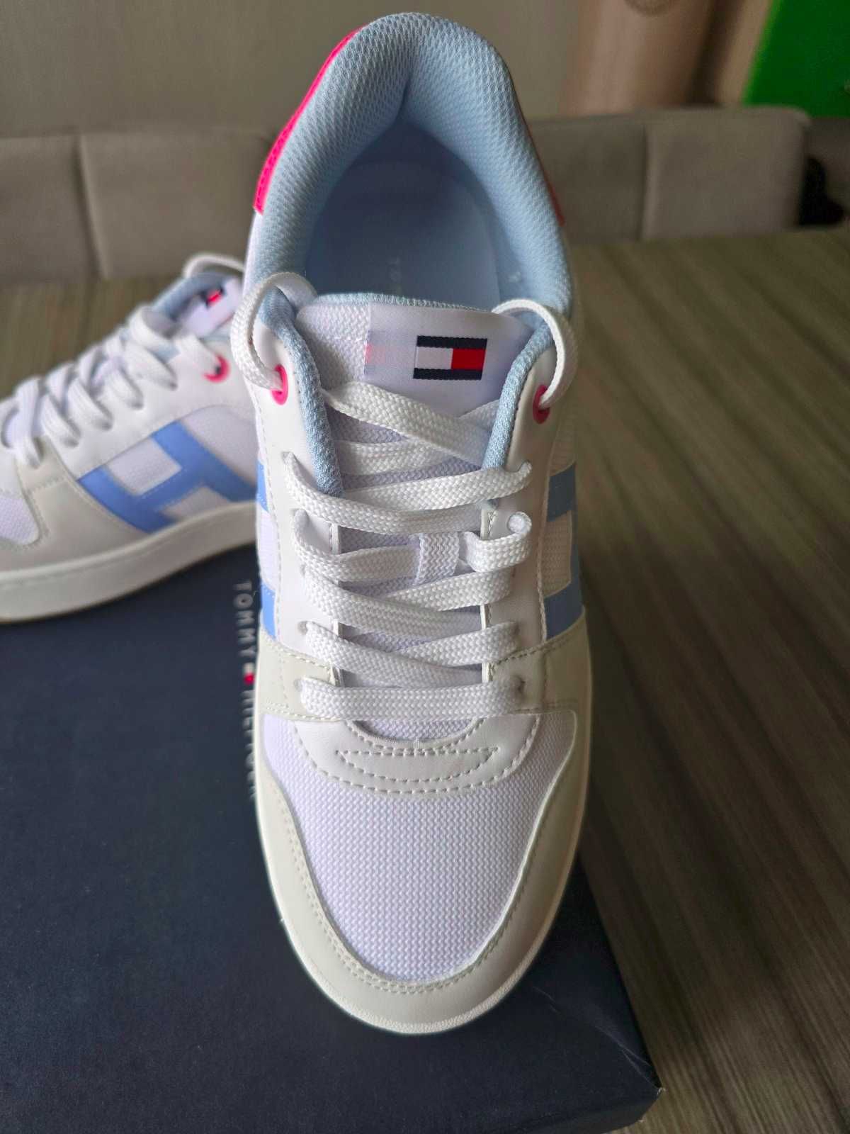 Кроссовки женские Tommy - новые 40 р -ОРИГИНАЛ
