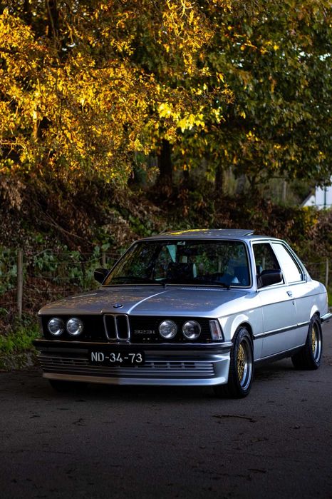 BMW e21 323i 02/1983
