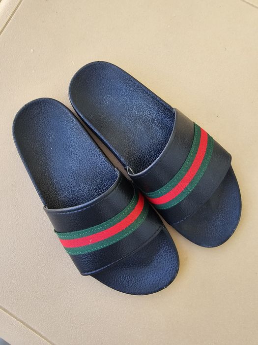 Сланці, шлепанці gucci р.37