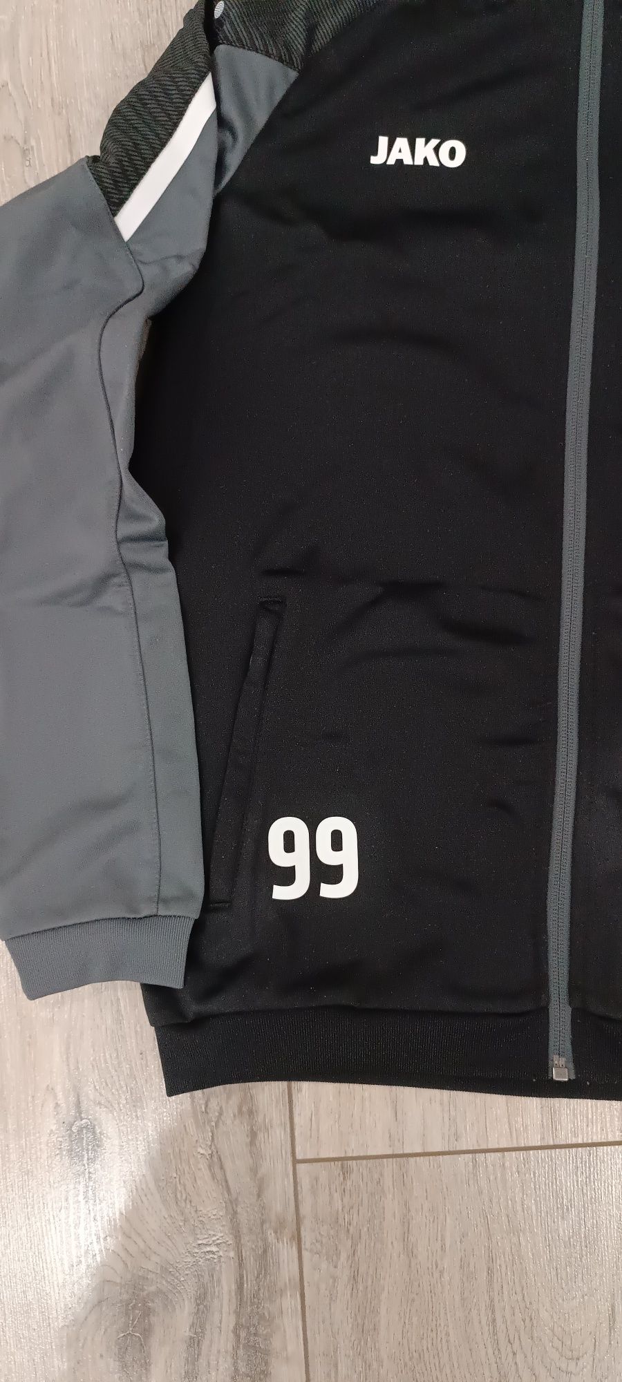 Bluza na zamek nowa z jako 164