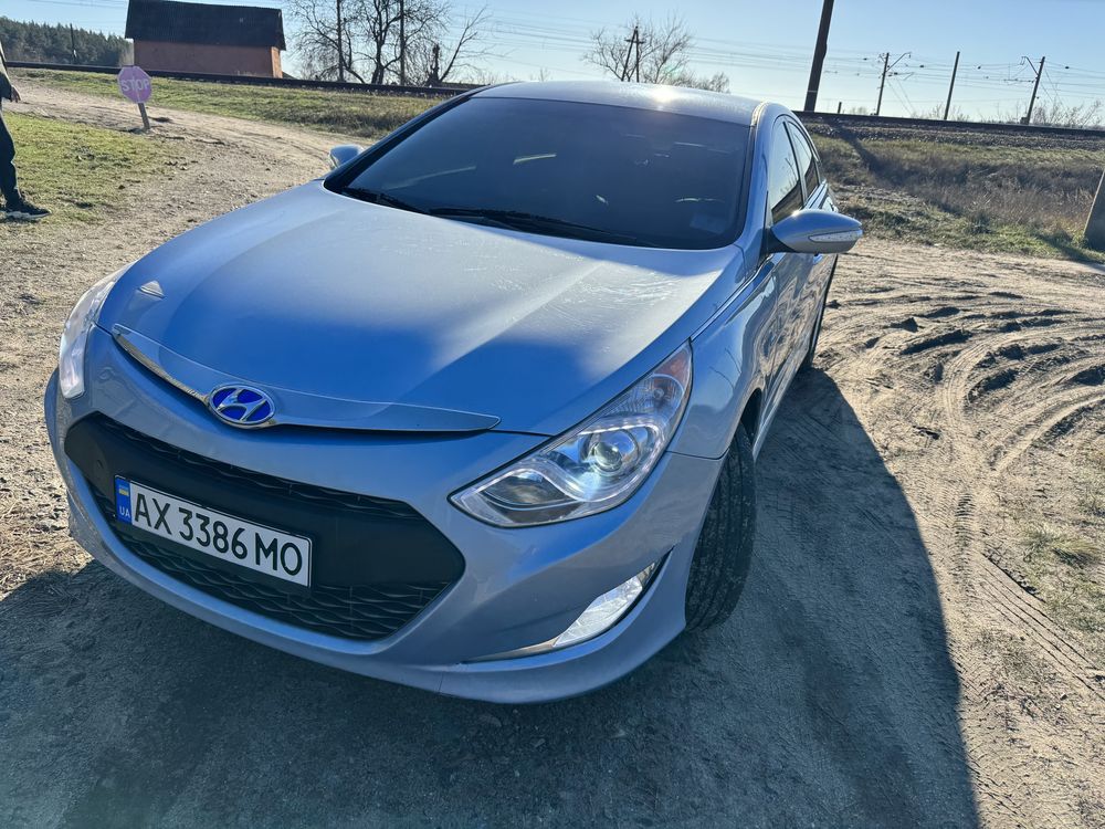 Продам Hyundai sonata гибрид