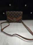 Louis Vuitton klasyczna elegancka torebka listonoszka