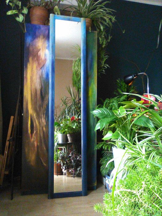 Lustro stojące wysokie niebieskie