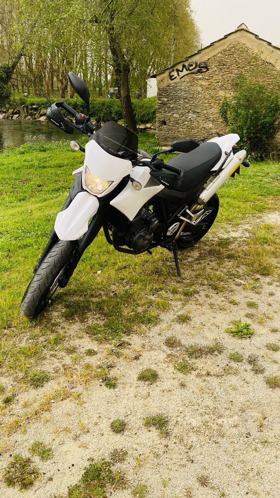 Moto Yamaha XT660