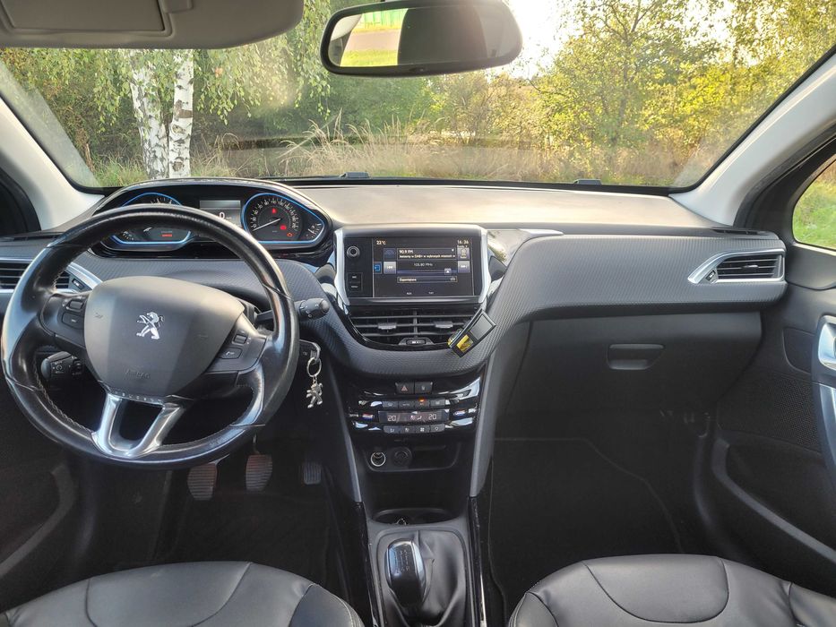 Peugeot 2008 1,2 101KM benzyna