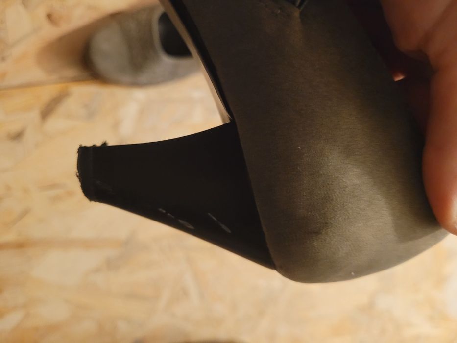 Szpilki damskie szare