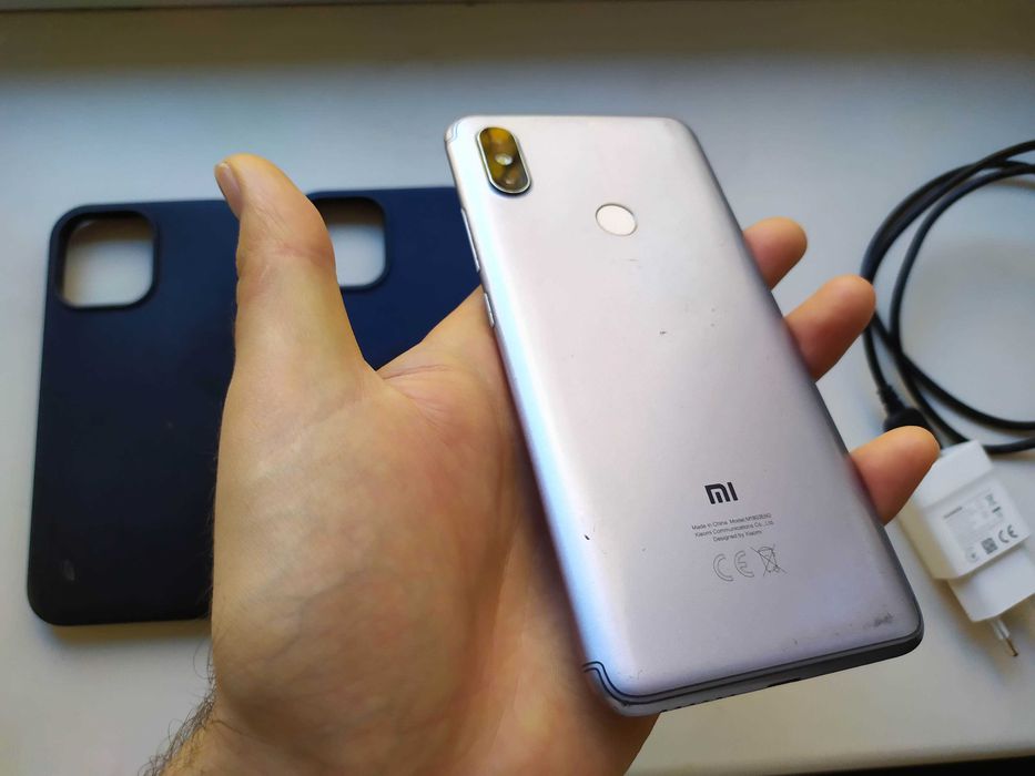 3ний лоток 64Gb 4 IPS 6" 8 ядер 2.0ГГц легкий смартфон Xiaomi Redmi S2