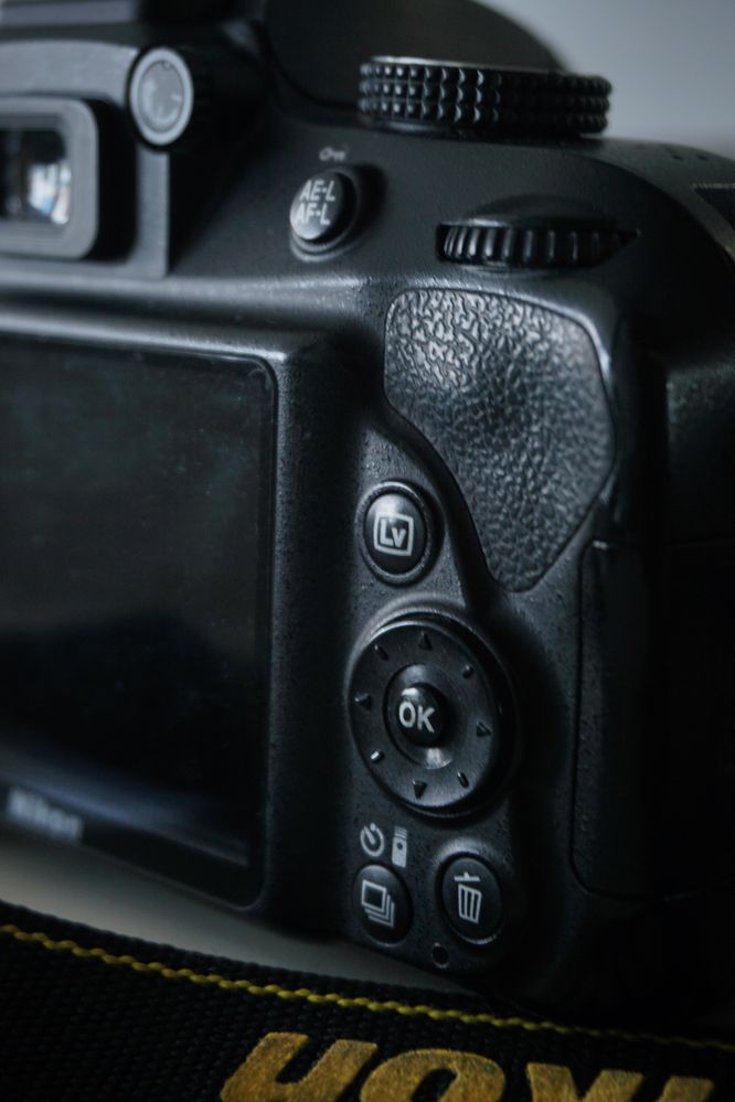 Камера Nikon D3400 +Bluetooth Дзеркальний фотоапарат