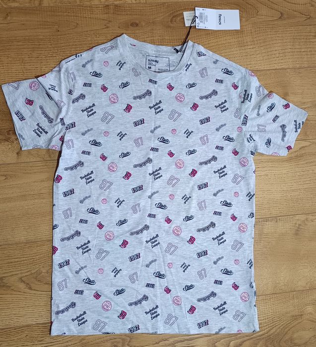 T-shirt z motywem graficznym M