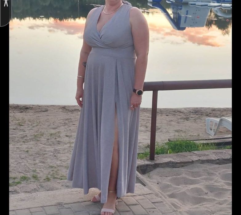 Sukienka za brokatem srebrne