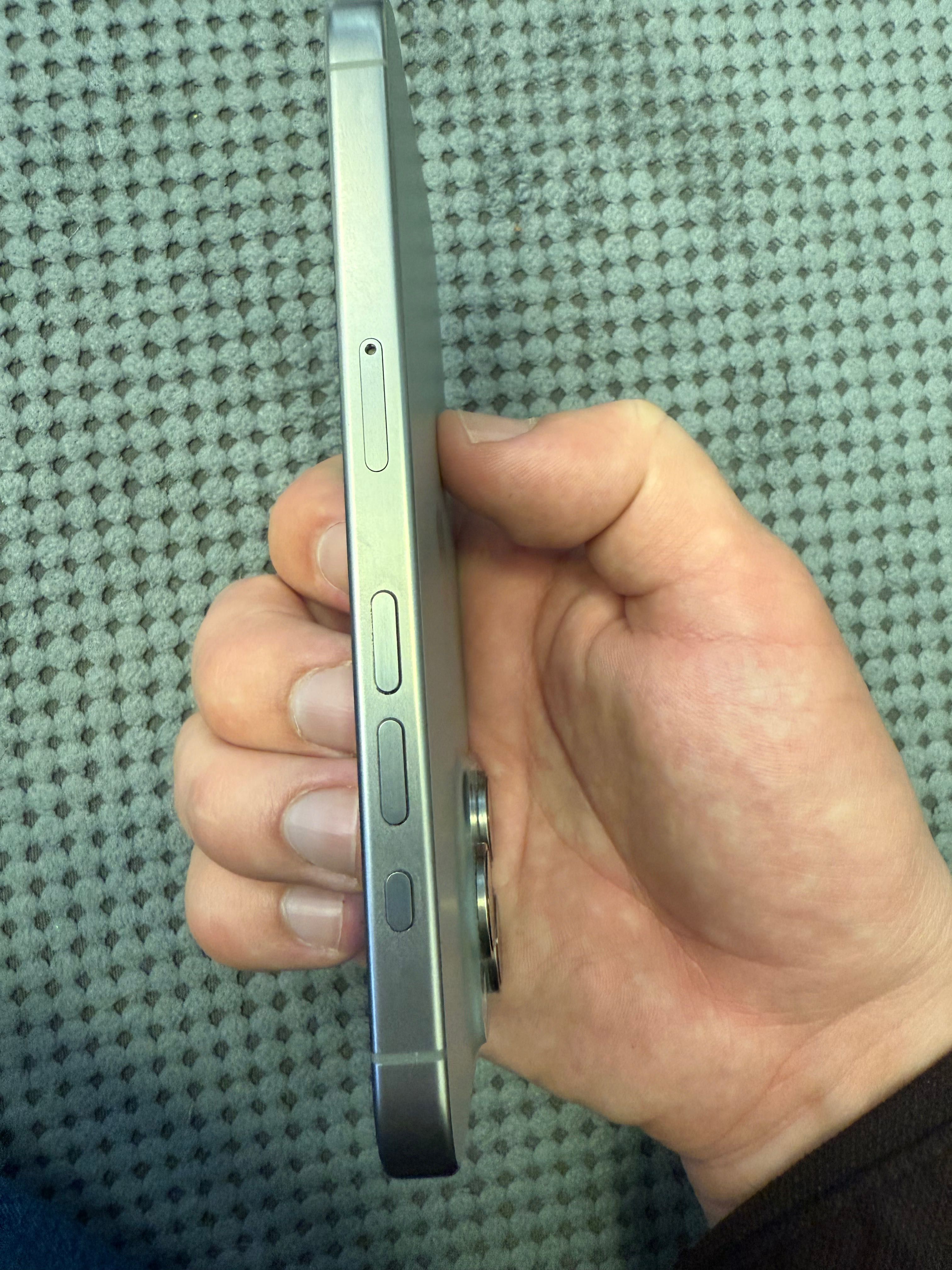 iPhone 15 pro 256 gb neverlock