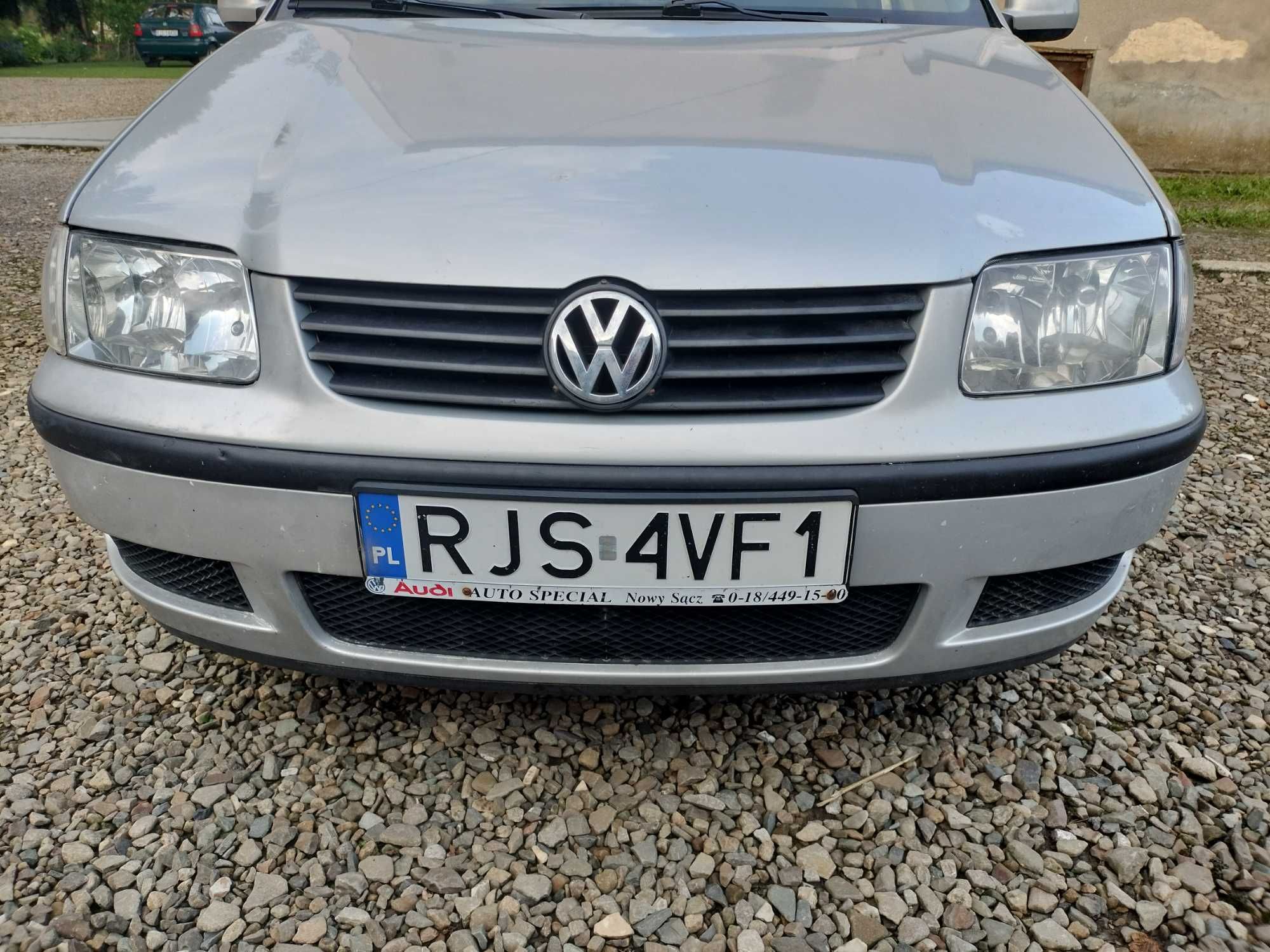 VW polo 1.4 MPI 1999r
