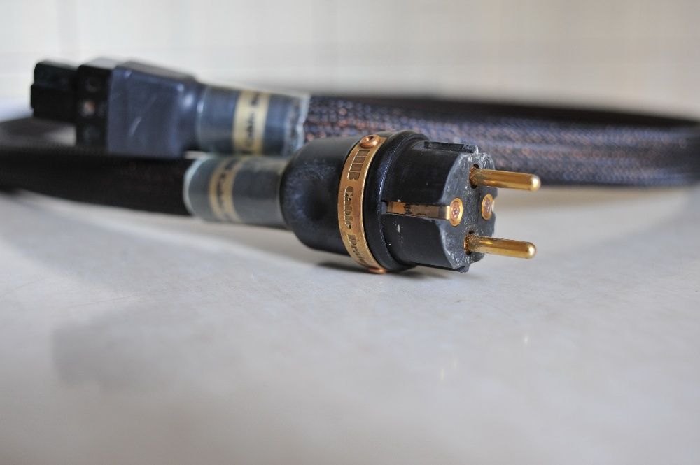 HB Cable Design Golden Sunrise 1.5m мережевий кабель Hi-End PayPal